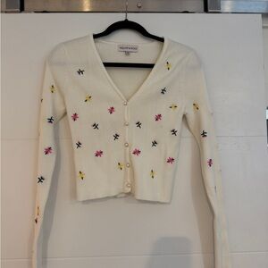 Elegant Cream Floral Embroidered Cardigan